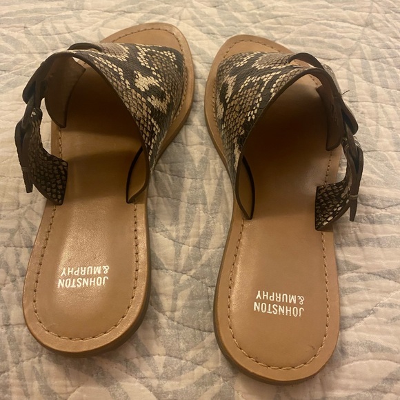 Johnston & Murphy Sandals - Picture 3 of 5